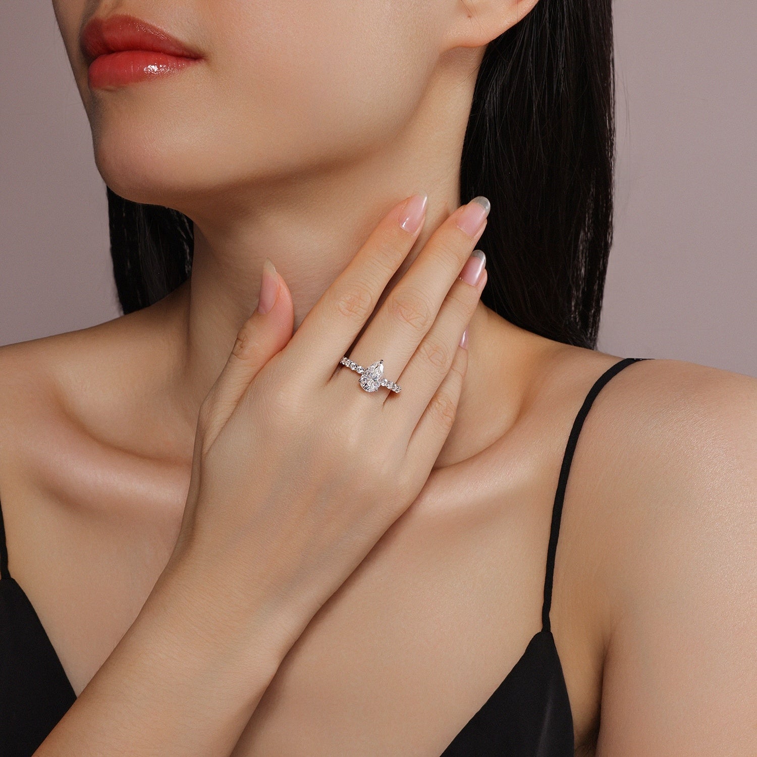 Moonlight Water Drop Women’s Moissanite Ring – S925 Sterling Silver with Platinum-Plated Diamonds, Elegant Fashion Jewelry