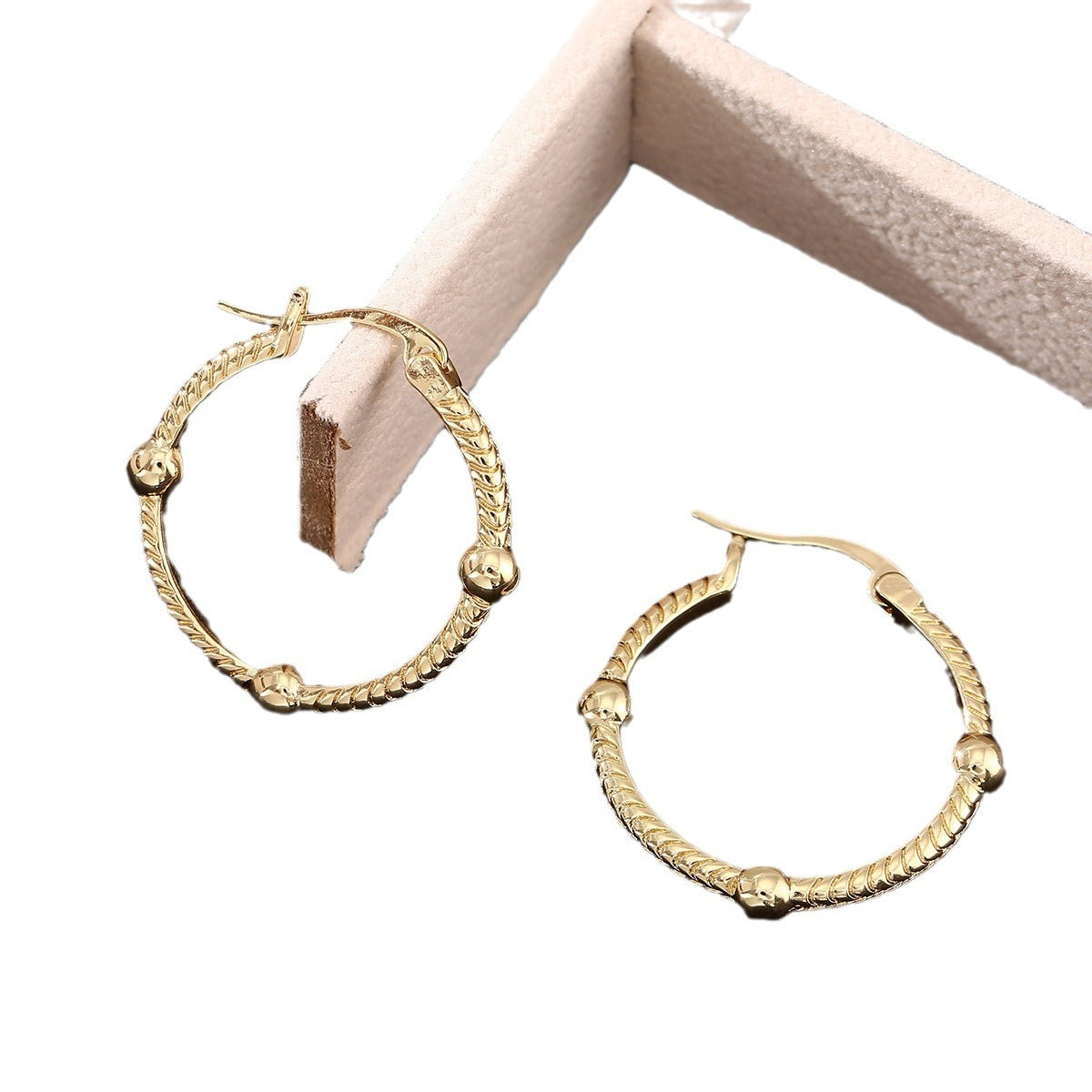 Retro Geometric Round Big Earrings – European & American Style