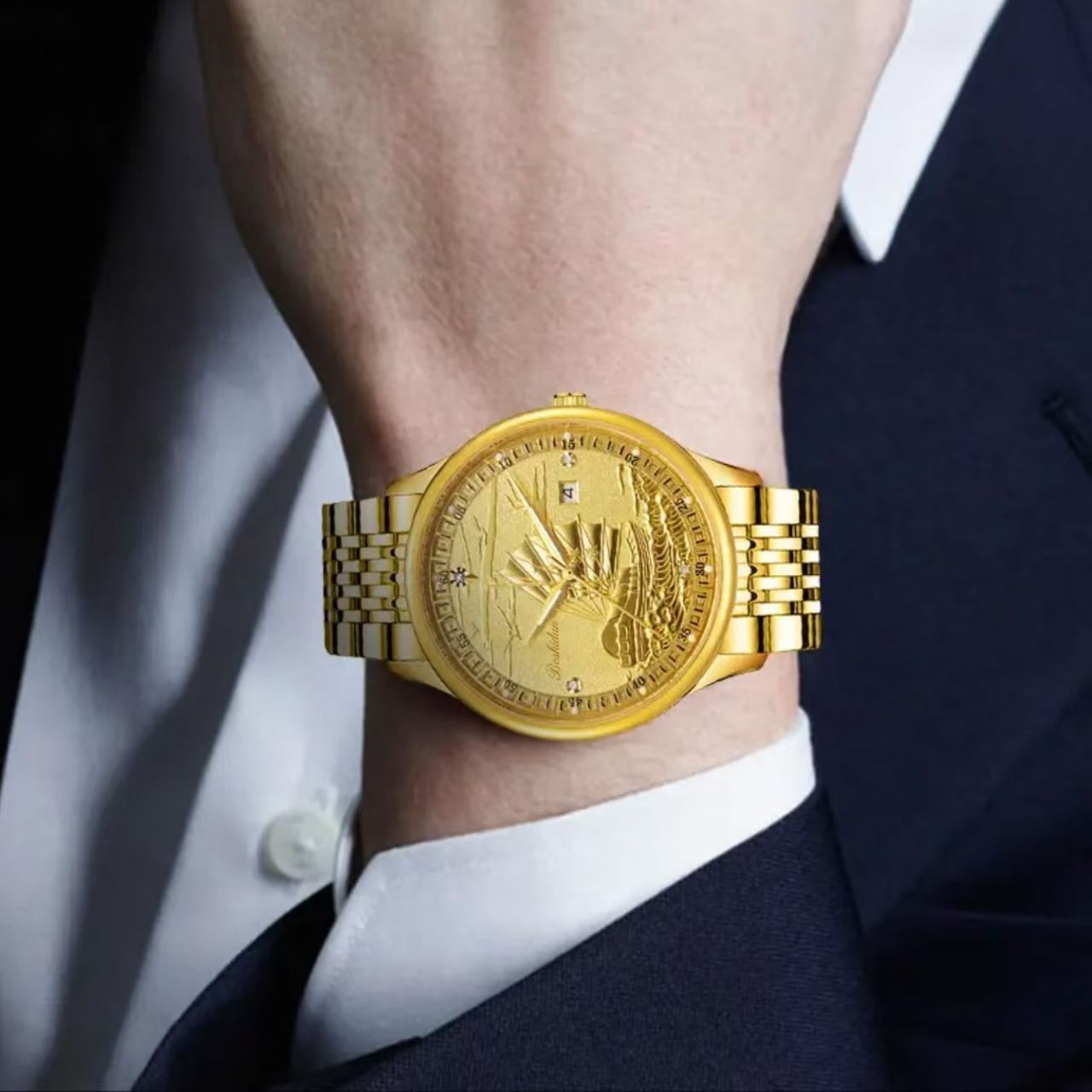 Smooth Sailing Men’s Calendar Watch – Night Light & Waterproof Stylish Timepiece