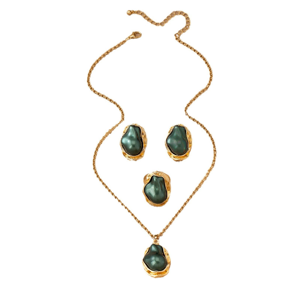 Retro Green Pearl Jewelry Set – Necklace, Earrings & Ring