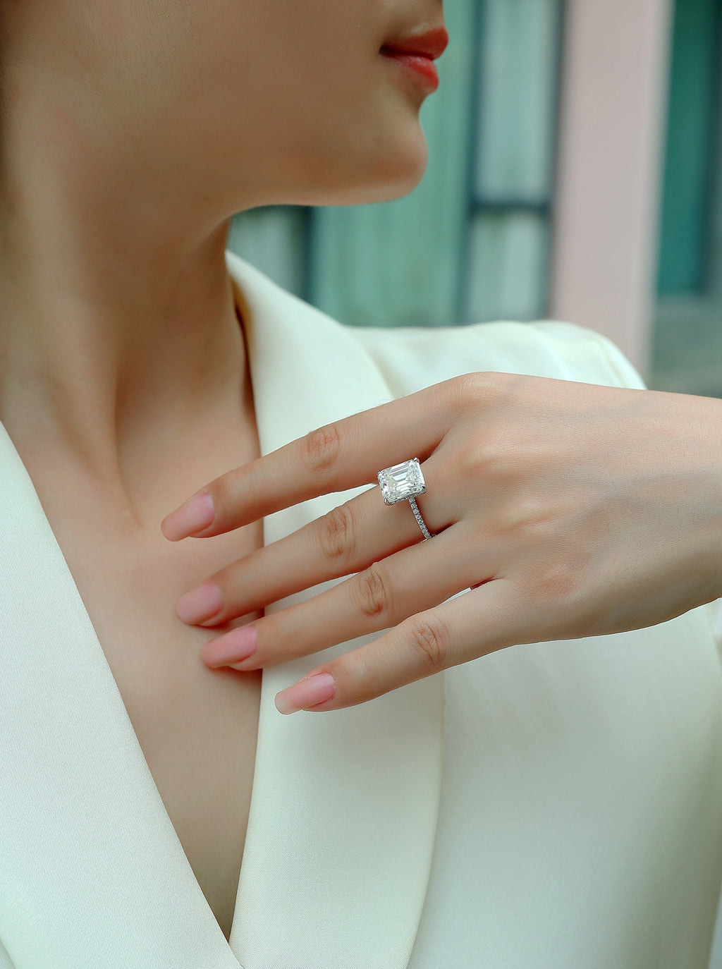 Iridescence City Women’s Moissanite Ring – S925 Sterling Silver with Platinum-Plated Diamonds, Elegant Fashion Jewellery