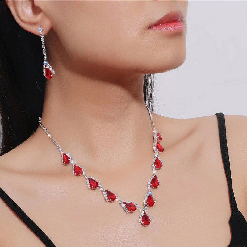 Luxury Crystal Necklace Set for Women – Elegant Party Jewellery