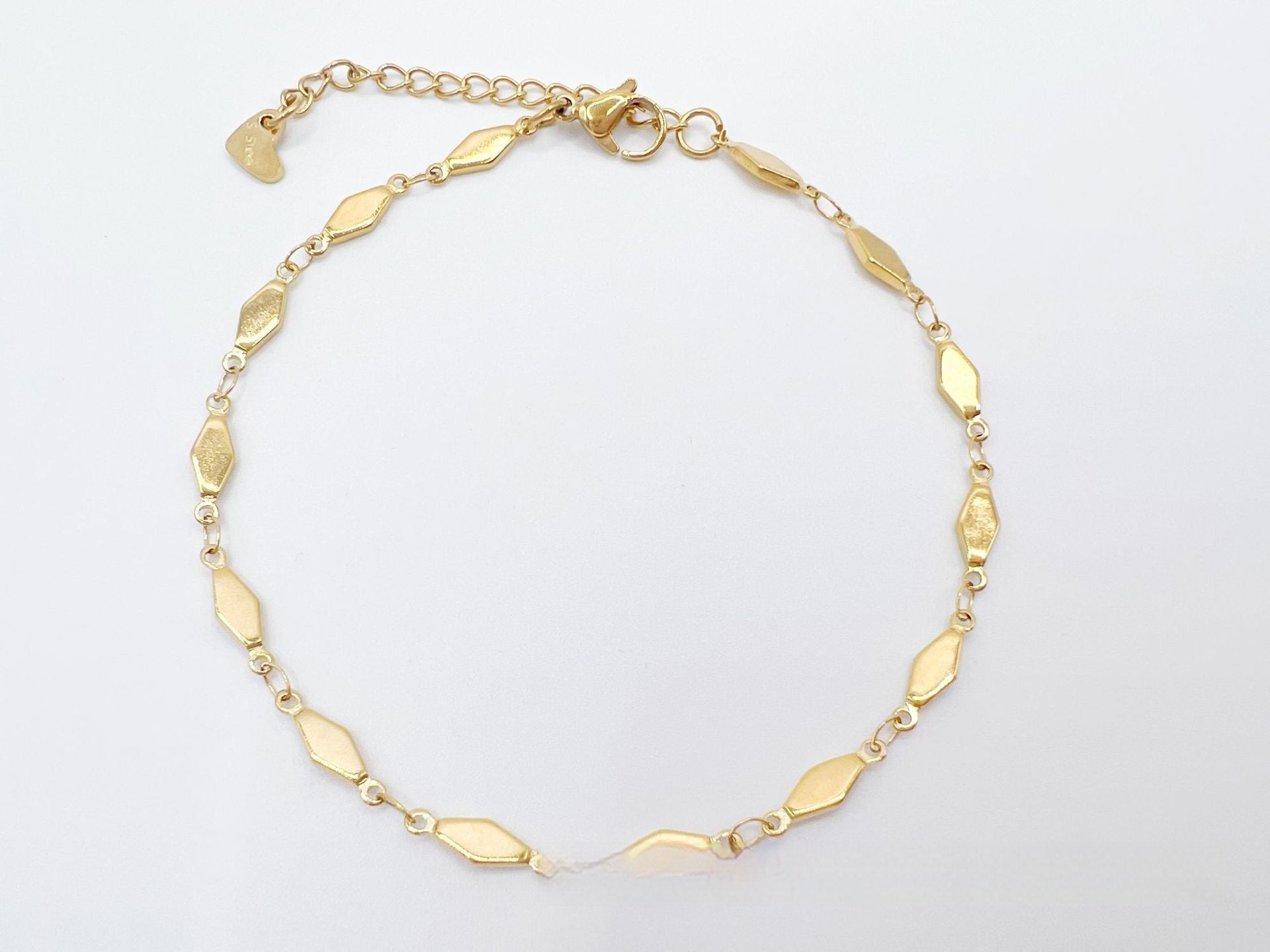 European & American Style Stainless Steel Anklet – Simple & Elegant